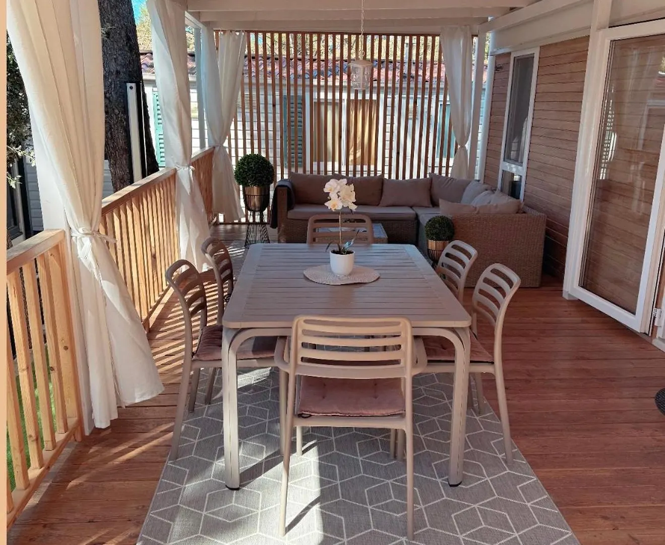 Campsite Mobile Home Loren Biograd Na Moru