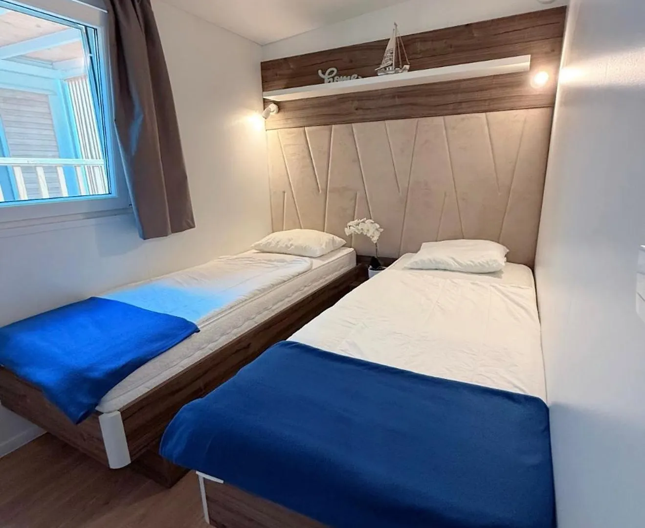 Mobile Home Loren Biograd Na Moru
